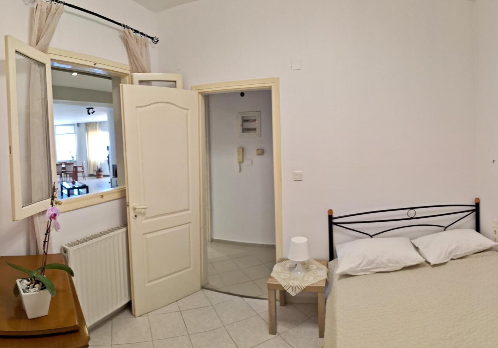 Maria'S Urban Seaview Apartments Heraklion  Exterior photo