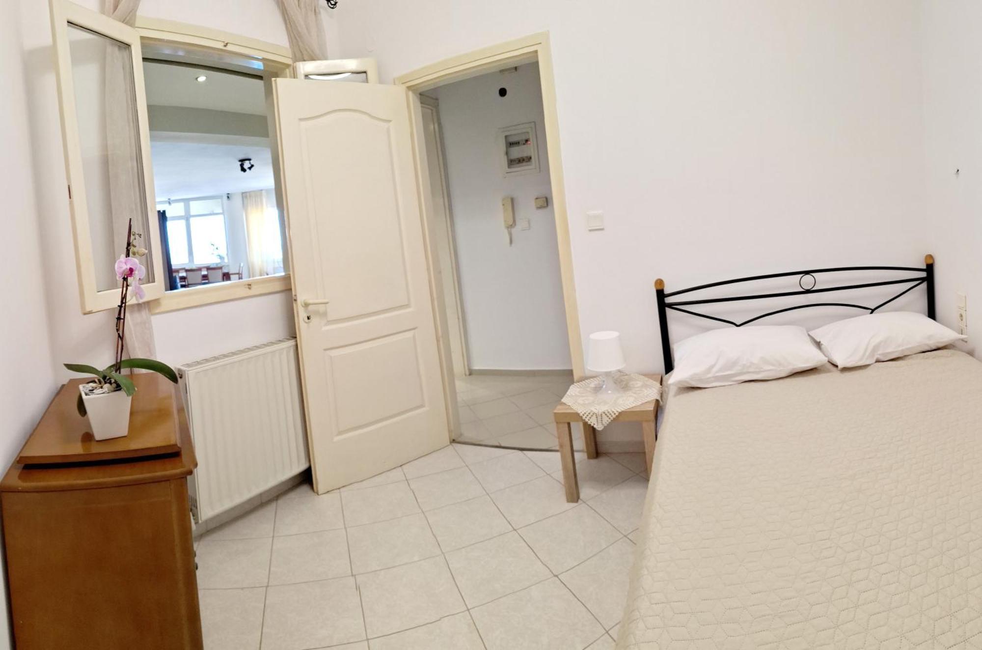 Maria'S Urban Seaview Apartments Heraklion  Exterior photo