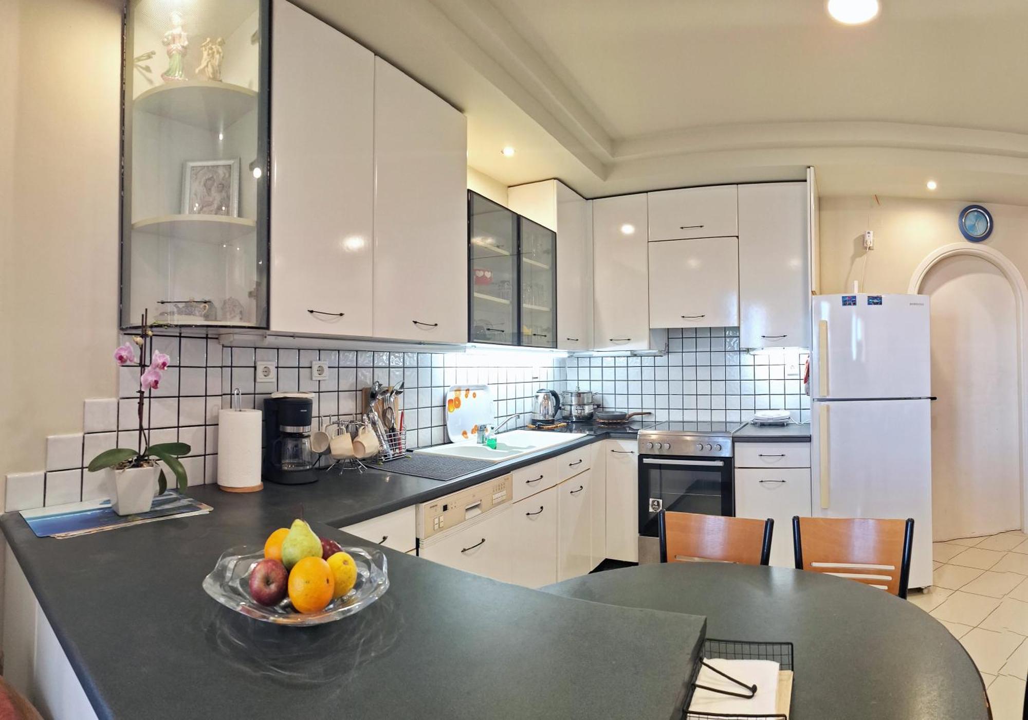 Maria'S Urban Seaview Apartments Heraklion  Room photo