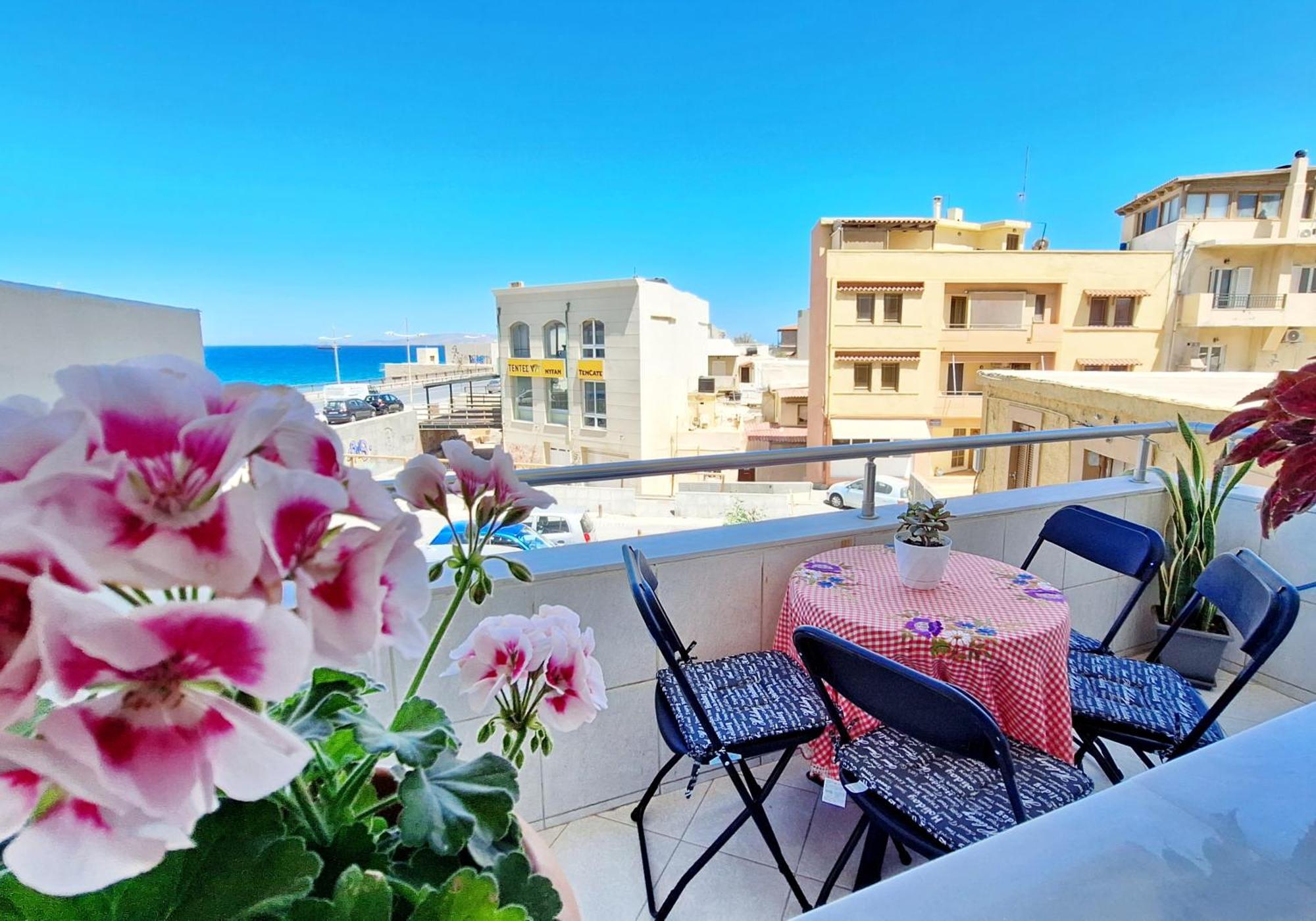 Maria'S Urban Seaview Apartments Heraklion  Room photo
